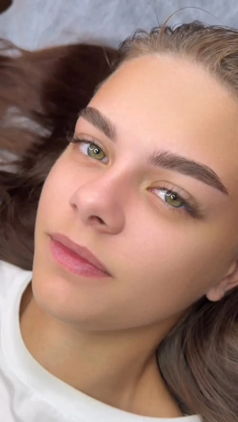 Permanentný make-up obočia — práca Aleny Savchuk